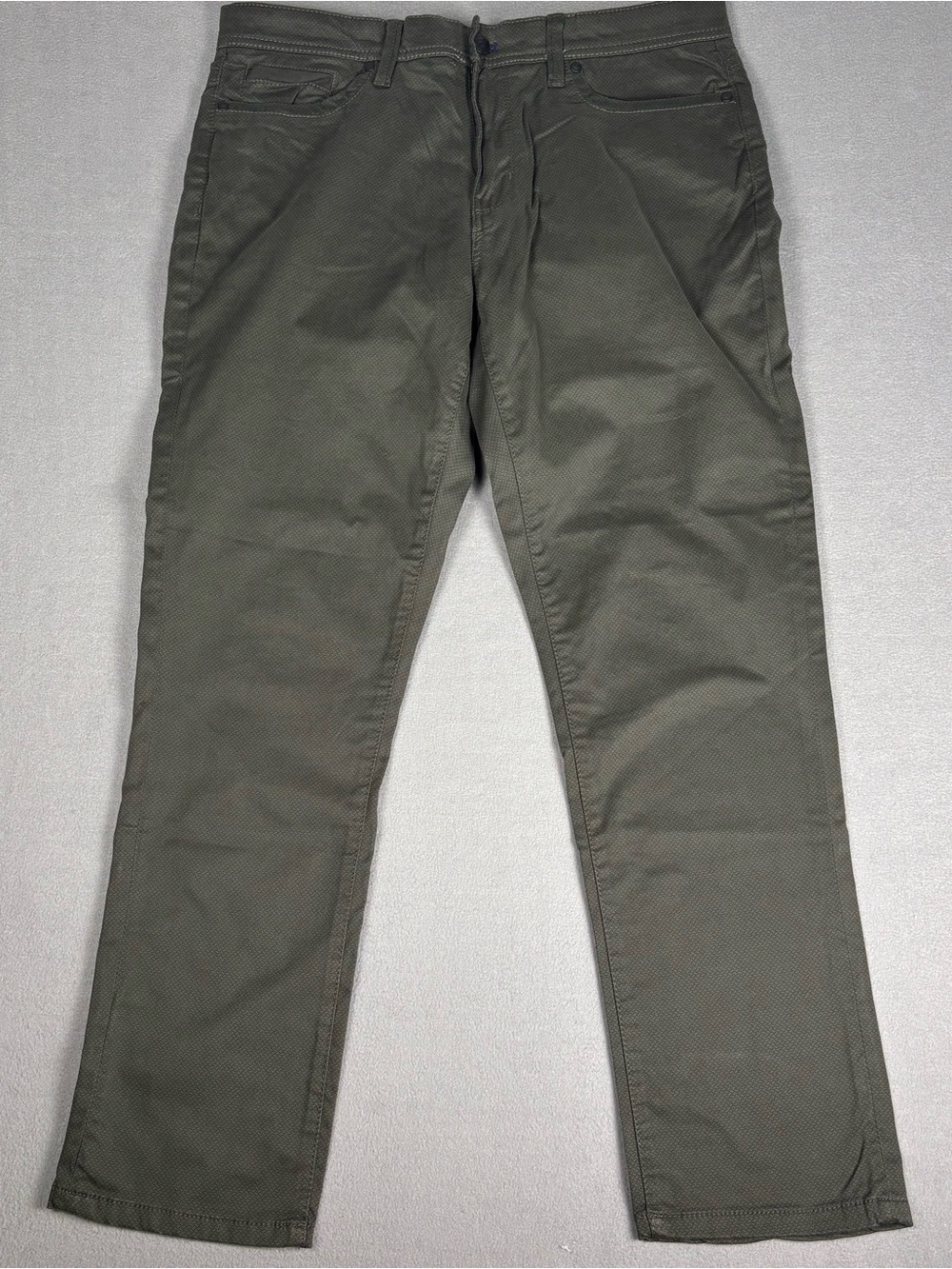 NWT English Laundry 34 x 30 Military Green Slim Fit Arrogant Chino Pants